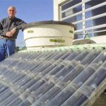 Un calentador de agua solar simple, económico y ahorrador de energía