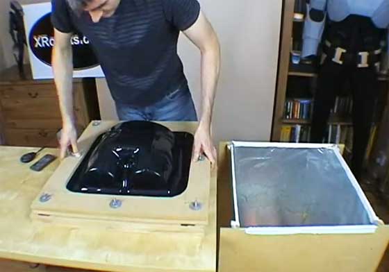 Cómo hacer una máquina de moldeado de plástico en vacío