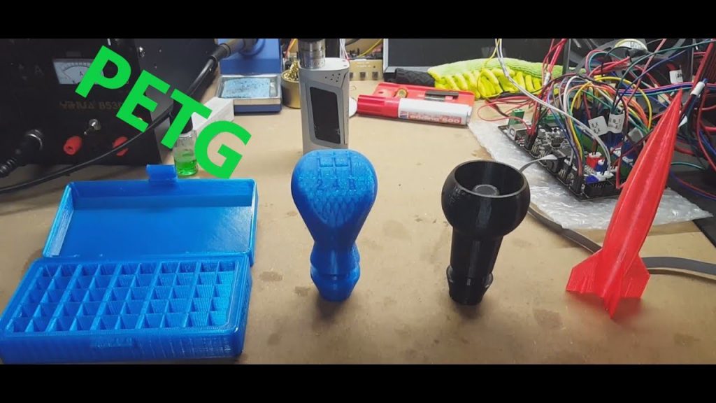 Eliminación de hilos finos tras la impresión 3D
