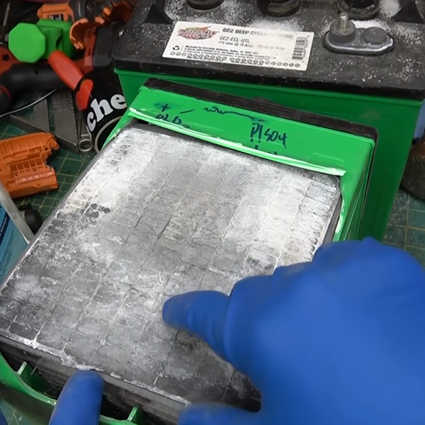 Reparar baterías de ácido con sales de epson