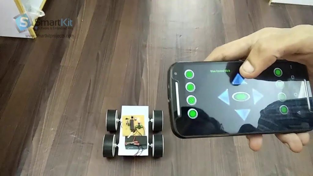 Vehículo robótico controlado por aplicación de Android