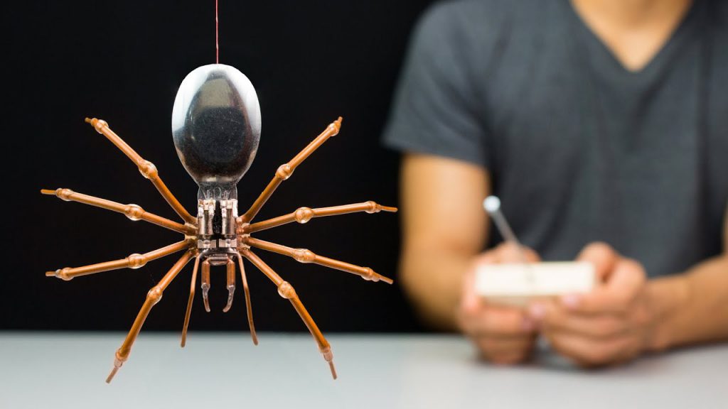 Como hacer un robot araña a control remoto