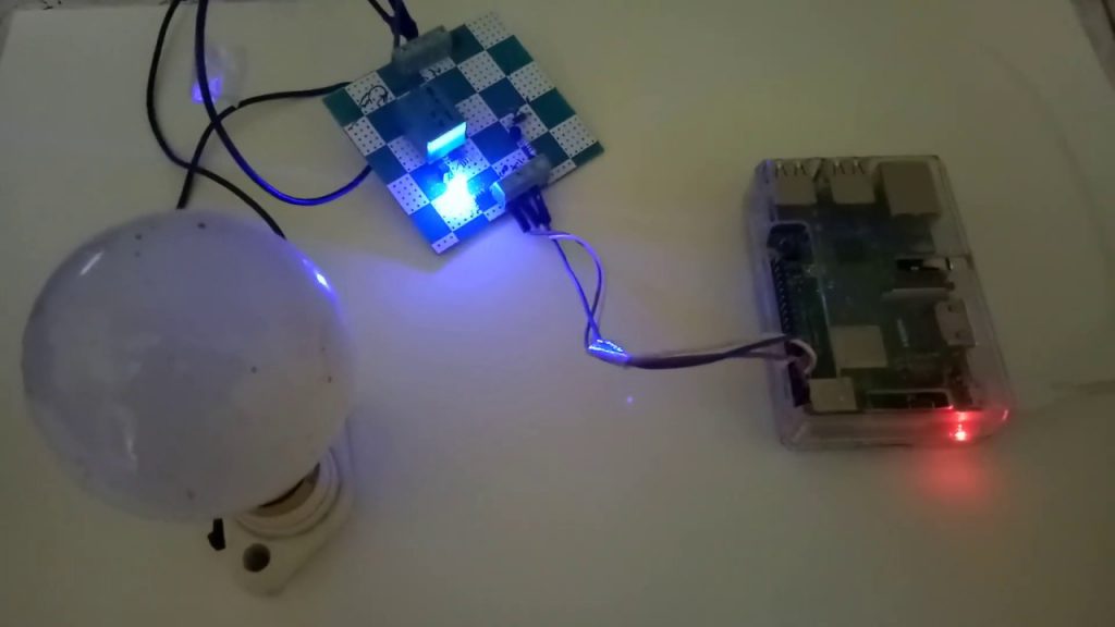 Raspberry Pi Home Automation basado en MQTT