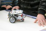 Aprende hacer un carro robot controlado por gestos